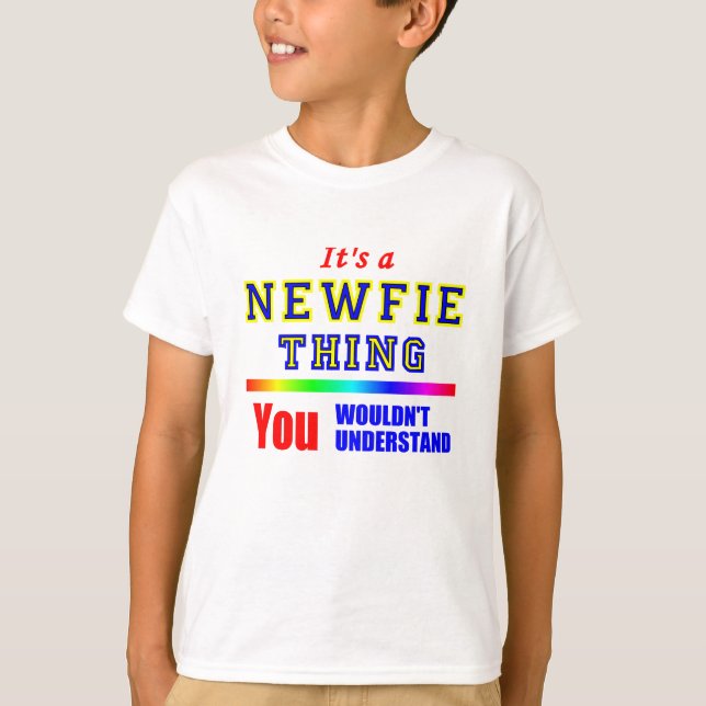 CAMISETA É UMA COISA NOVA QUE VOCÊ NÃO ENTENDERIA (Frente)