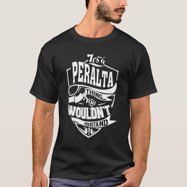 Camiseta É Uma Coisa Peralta   (Frente)