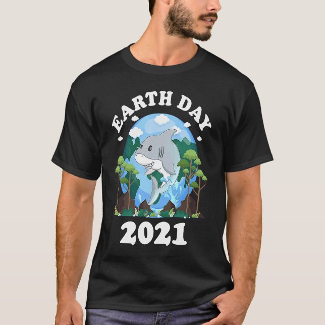 Camiseta Earth Day 2021 Shark Peace Love Planet and Animals (Frente)