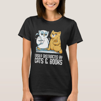 Camiseta Easily distracted by cats books