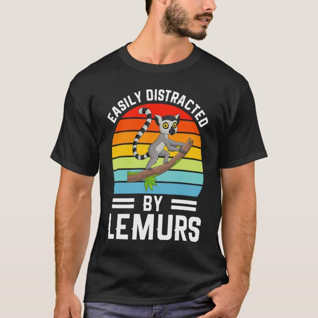 Camiseta Easily Distracted By Lemurs I Lemur Monkey I Kids  (Frente)
