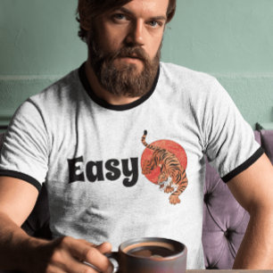 Camiseta "Easy Tiger" Tipografia Divertida – Desig