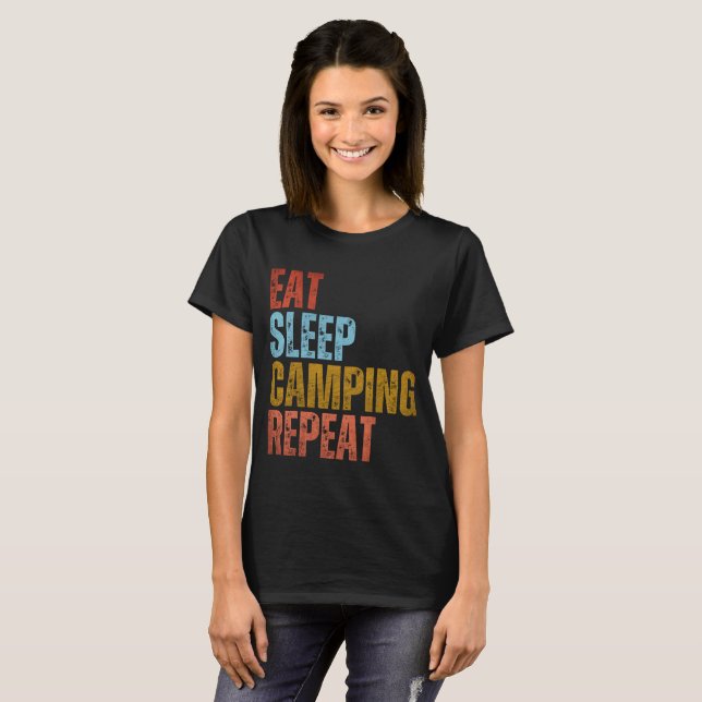 Camiseta EAT SLEEP CAMPING REPEAT (Frente Completa)
