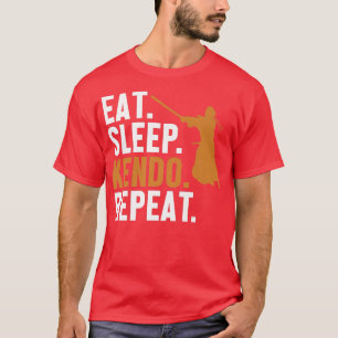 Camiseta Eat Sleep Kendo Repete Kata Kenjusu Shinai Samurai