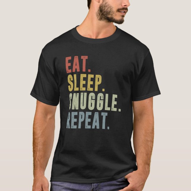 Camiseta Eat Sleep Snuggle Repeat Snuggling (Frente)