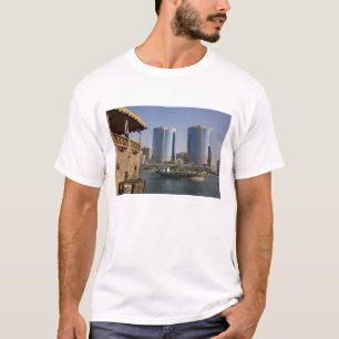 Camiseta EAU, Dubai, Dubai Creek. Canal de cruzeiros Dhow