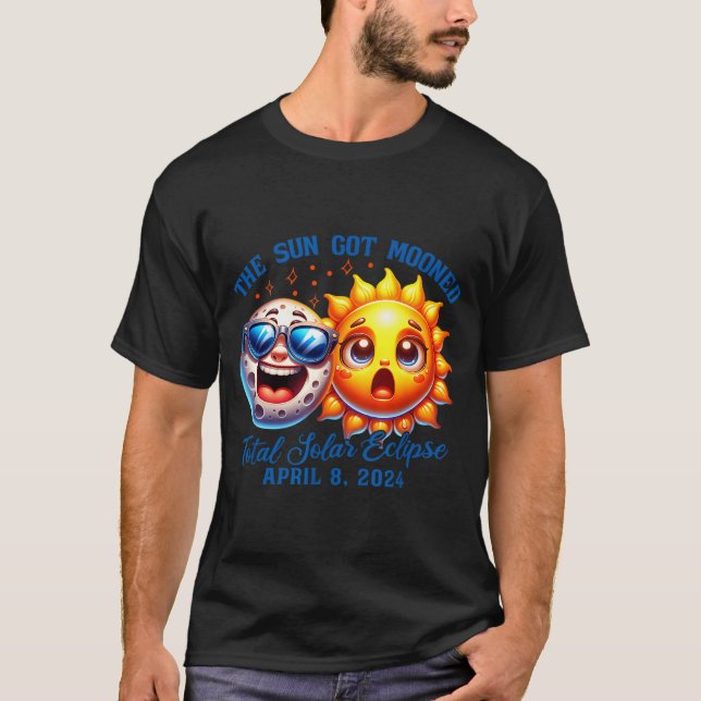 Camiseta Eclipse Fofo Sol Foi Lunado Solar (Frente)