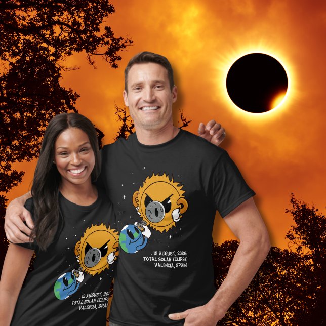 Camiseta Eclipse Total do Sol 2026 Espanha Fotobomba (Add your city / location via the template to customize)
