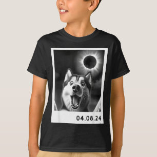 Camiseta Eclipse Total Solar Design Siberian Husky