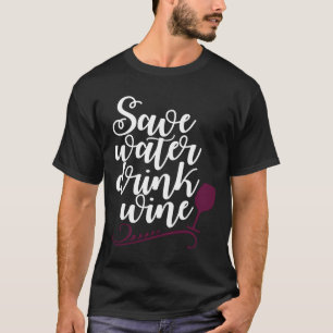 Camiseta Economize água Bebendo Bebê de Vinho