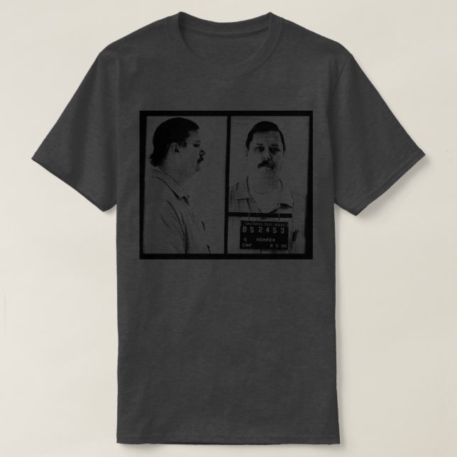 Camiseta Ed Kemper Mugshot Retro Aestético Estilo 80s Desig (Frente do Design)
