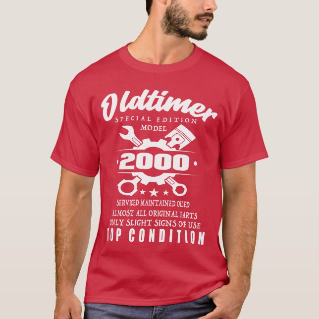 Camiseta Edição Especial de Carro Clássico Modelo 2000 Aniv (Frente)