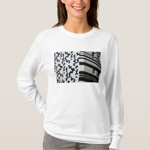 Camiseta Edifício moderno preto e branco em Hong Kong