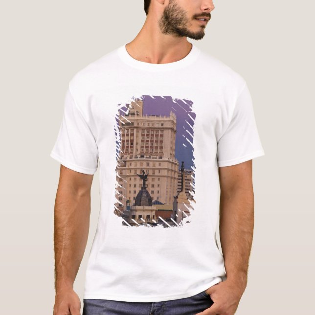 Camiseta Edifícios ao longo de Gran Via e Edificio Espana (Frente)