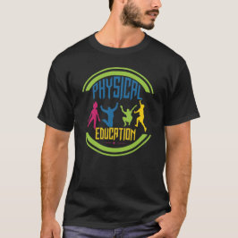 Camiseta Educação física com jogo das crianças