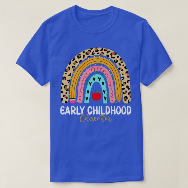 Camiseta Educador Da Primeira Infância Leopard Rainbow Volt (Frente do Design)