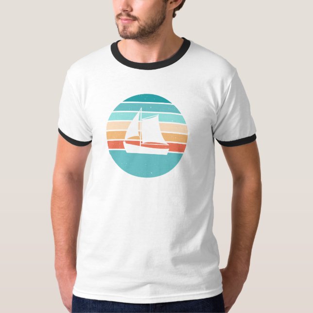 Camiseta Efeito adverso retrosolar + veleiro (Frente)