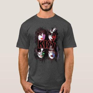 Camiseta efeito de pincel nas faces de todos os membros da
