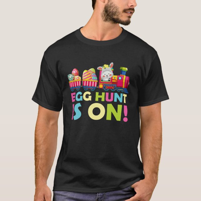 Camiseta Egg Hunt Is On Tractor Easter Bunny Eggs Boys Kids (Frente)