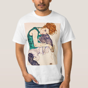Camiseta Egon Schiele - mulher assentada com os pés