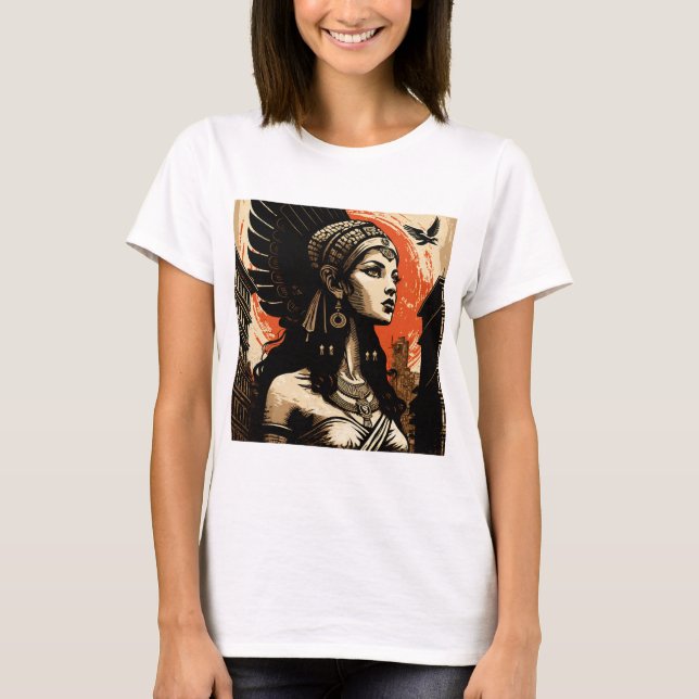Camiseta Egyptian goddess Isis in the city (Frente)