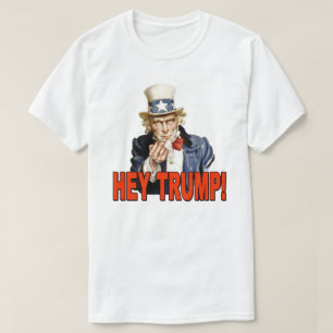 Camiseta Ei Trump! Tio Sam com o Dedo do Meio Anti Trump
