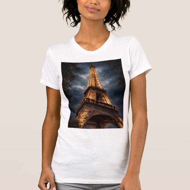 Camiseta Eiffel Tower Night Paris Art – Romantic City Light (Frente)