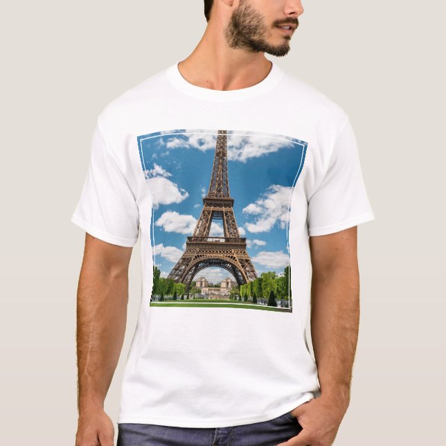 Camiseta Eiffel Tower View from Champ de Mars Public Park (Frente)
