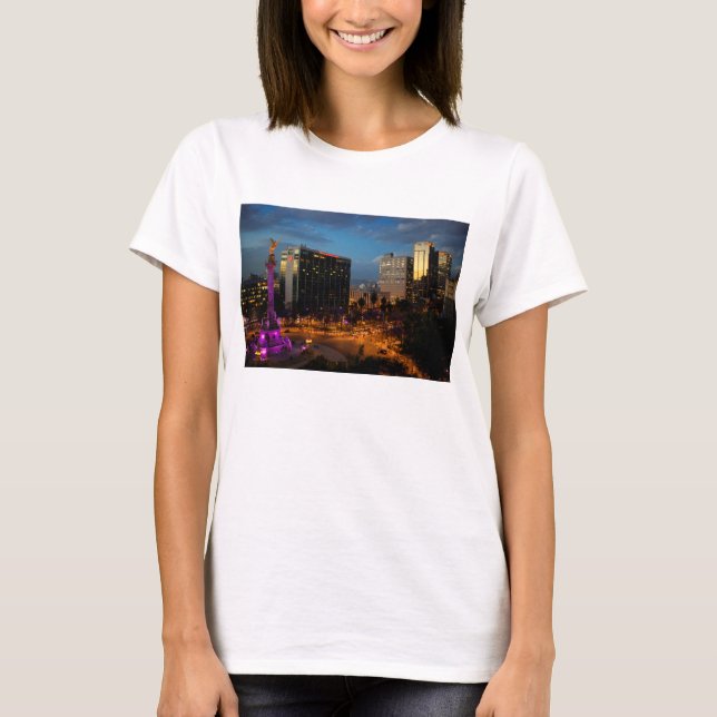 Camiseta EL Anjo De Independencia, marco mexicano (Frente)
