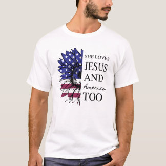 Camiseta Ela Ama Jesus e a América Também 4 de Julho