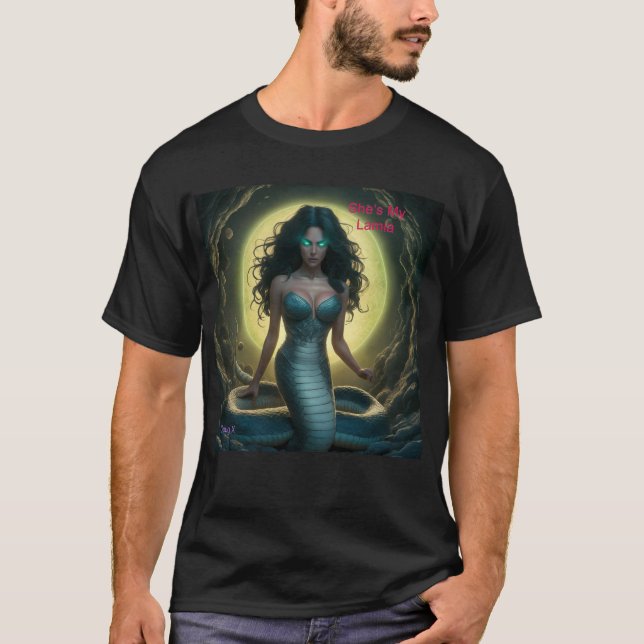 Camiseta Ela é a minha Lamia (Frente)