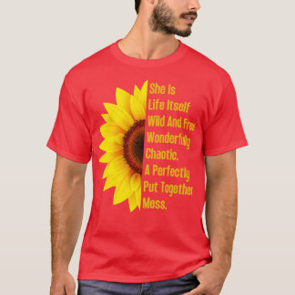 Camiseta Ela É A Sua Vida Selvagem E Flagrante 7