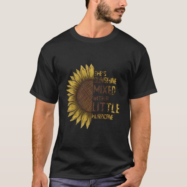 Camiseta Ela É Furacão Misto de Sol (Frente)