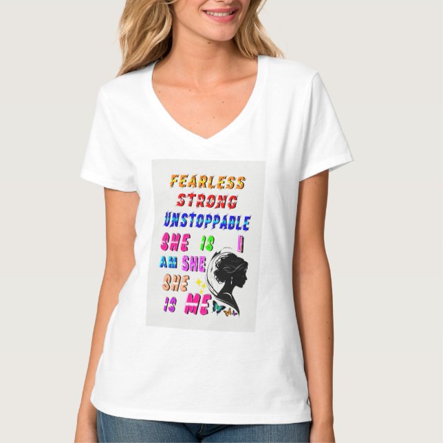 Camiseta Ela É Incessível E Forte (Frente)
