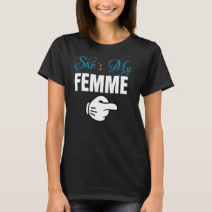 Camiseta Ela é minha doação de roupa de Casal Lésbica FEMME