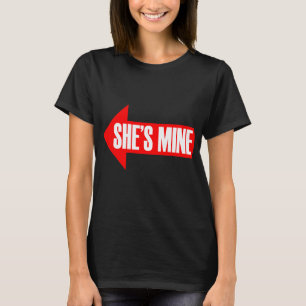 Camiseta ELA É MINHA SETA À DIREITA -.Png