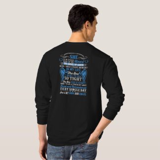Camiseta Ela está em todos os batidos do meu coração minha
