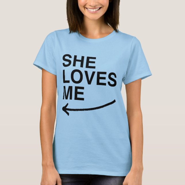 Camiseta Ela me ama (esquerda).png (Frente)