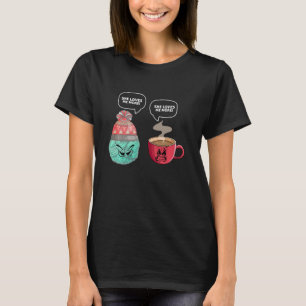 Camiseta Ela Me Ama Mais Crochet Engraçado Cote Yarn E Cof