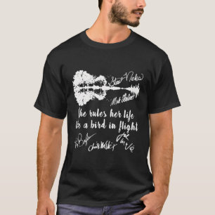 Camiseta Ela Rege A Sua Vida Como Um Pássaro Na Guitarra De