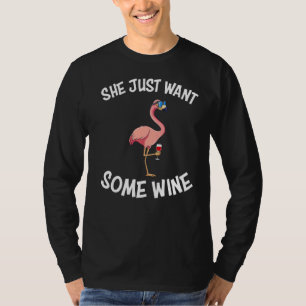 Camiseta Ela Só Quer Beber Vinho Bebendo Flamingo