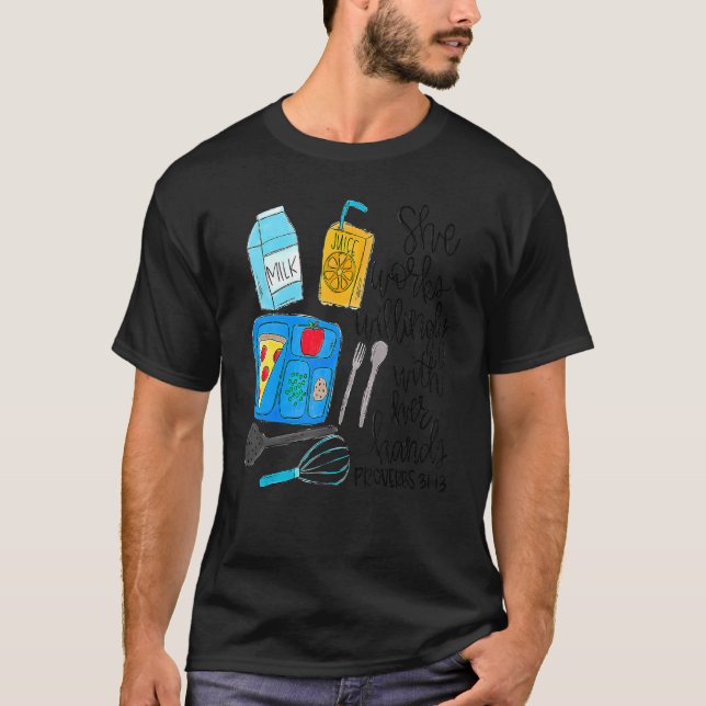 Camiseta Ela Trabalha Com Discernimento Com As Mãos, Almoça (Frente)