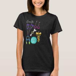 Camiseta Ela Trabalha Com Discernimento Com Suas Mãos Terap