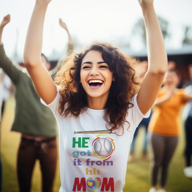 Camiseta Ele Conseguiu Da Mãe Dele, A Mãe Do Fã De Baseball (He Got It From His Mom Tshirt)