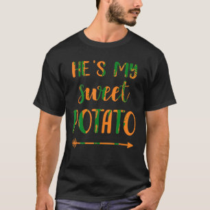 Camiseta Ele é a minha batata doce para o Casal.