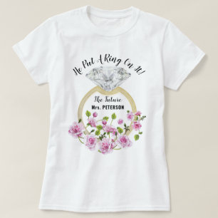 Camiseta Ele Pôs Um Anel Nele Moderno Diamond Floral