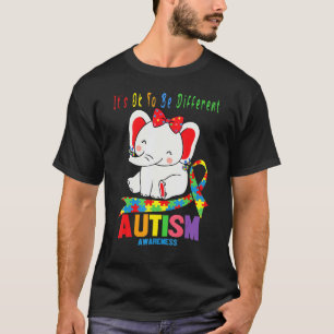 Camiseta Elefante Consciente Mãe Usando Brincos Autismo Cor