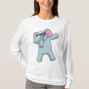 Camiseta Elefante no laboratório de dança de salto
