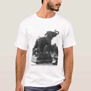 Camiseta Elefante novo travado em uma armadilha
