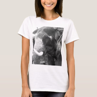 Camiseta Elefante preto e branco